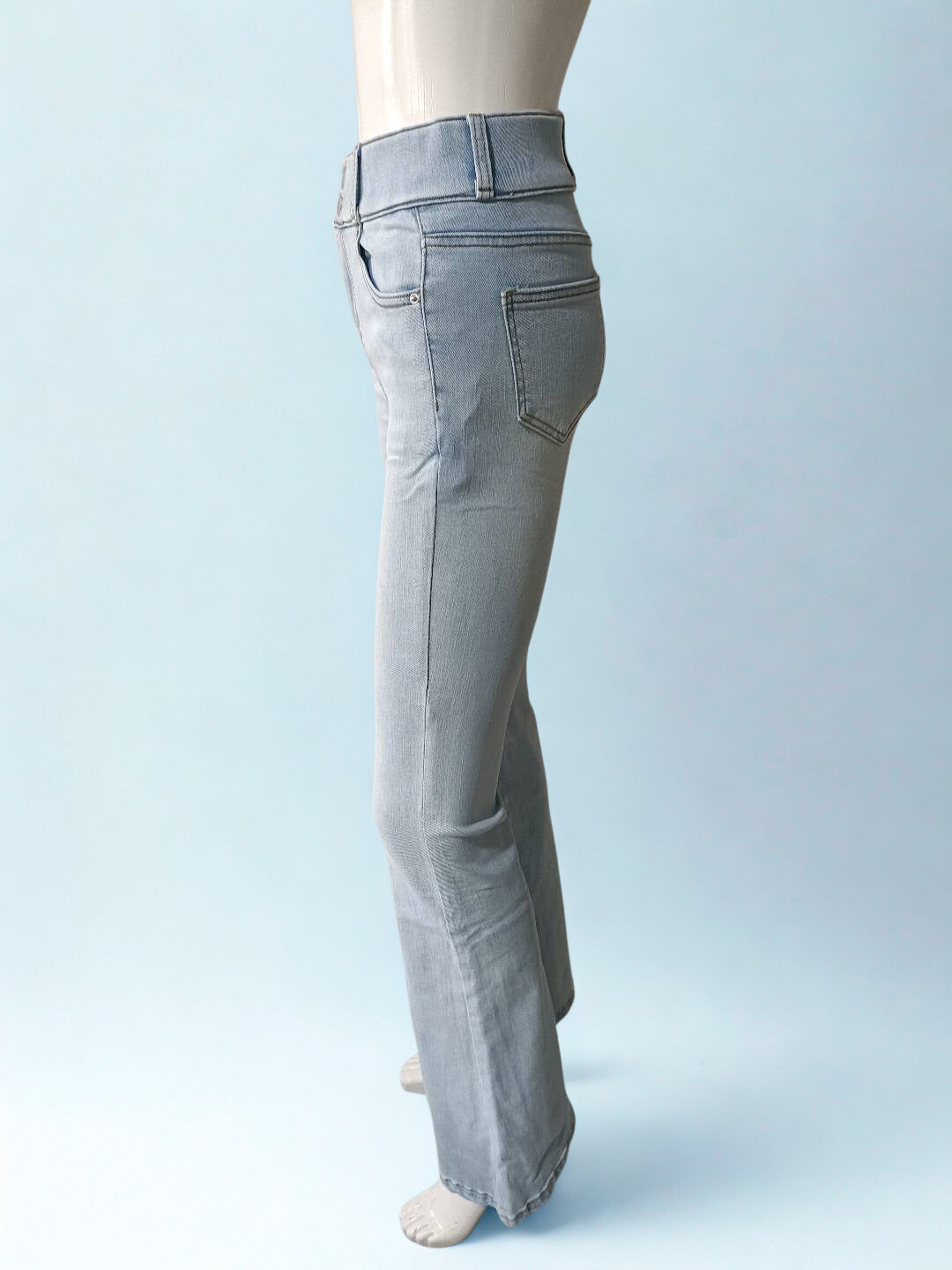 360°ヒップ フレアパンツ