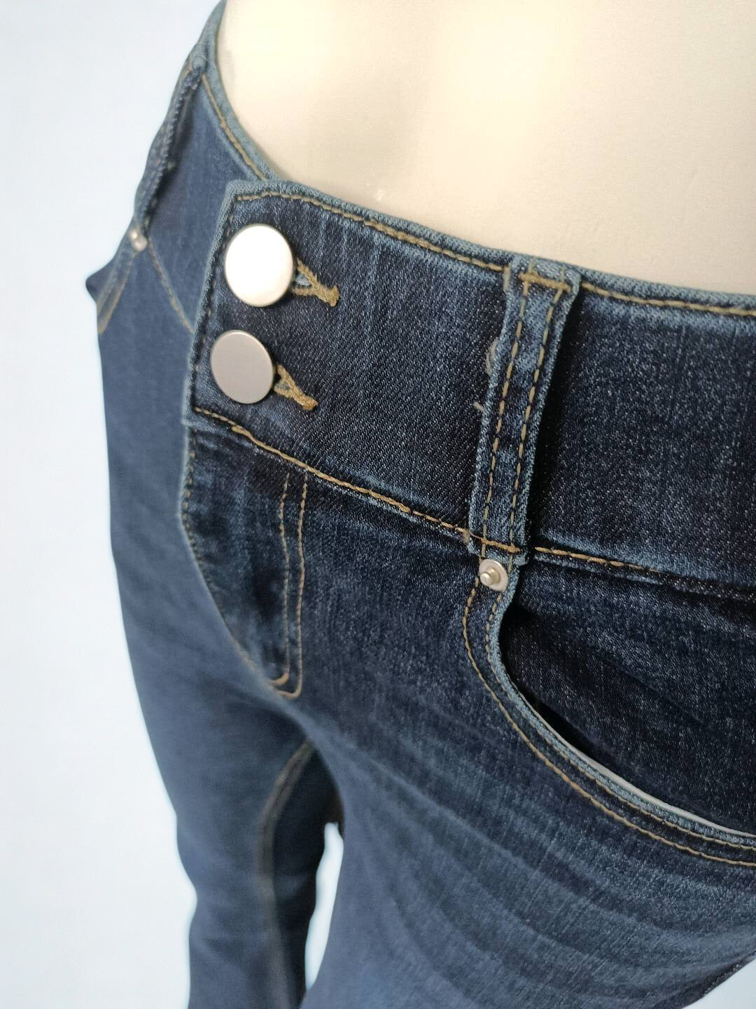 360°ヒップ フレアパンツ